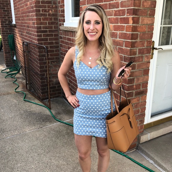 Meet your Posher, Rachel - Picture 6 of 6